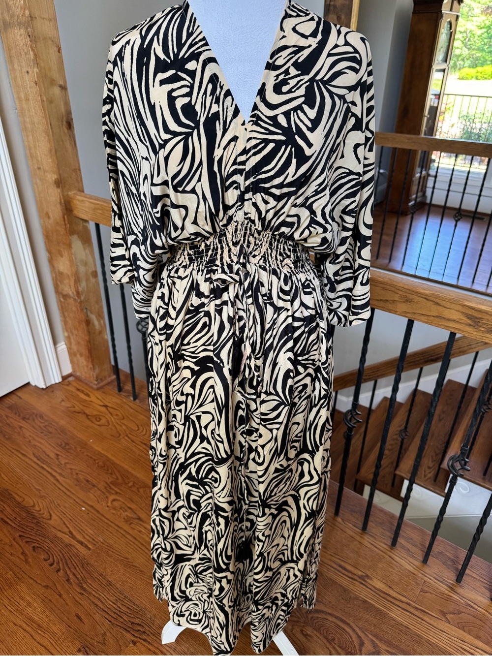 Black and Cream Silk Kimono Dolman Sleeve Maxi Dress Smock waist pockets